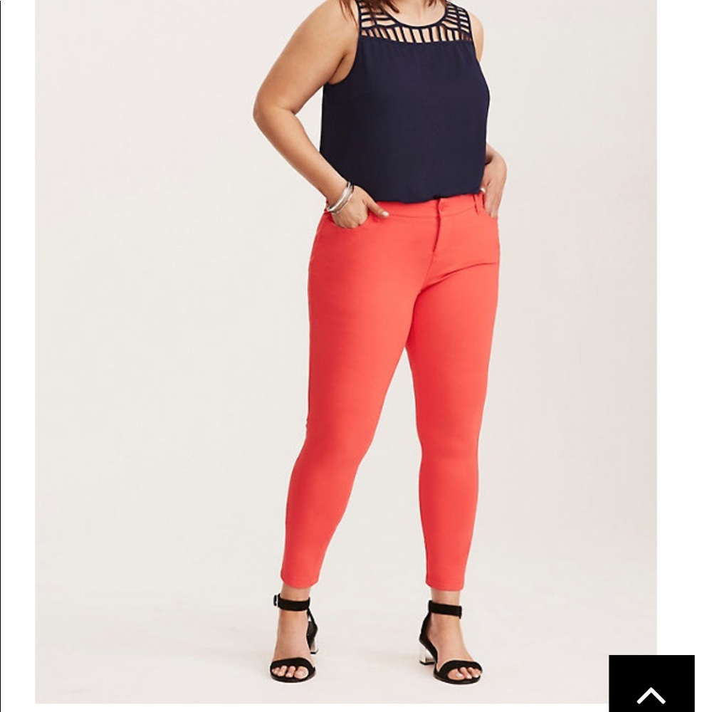 Coral torrid all nighter pants. 26r